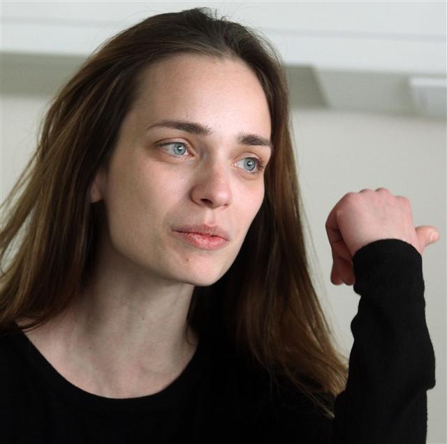 Моделката и актриса Ирена Милянкова продава апартаменти на колегите си