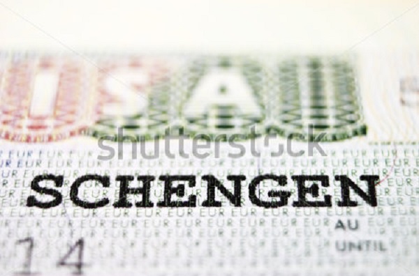Влизането на България и Румъния в Шенген е политически, а