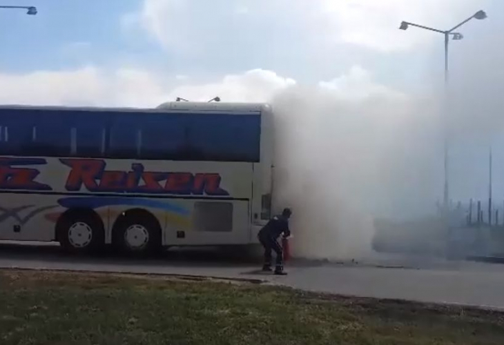 Инцидентът с пламналия автобус на АМ 8220 Хемус 8221 е станал около