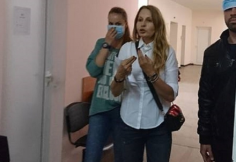Защо медиите мълчат за хулиганската проява на журналистката Илиана Беновска?