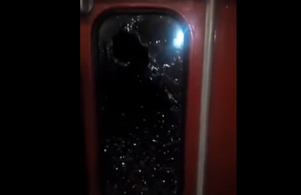 Мъж пострадал от хвърлен камък по влака от Благоевград за