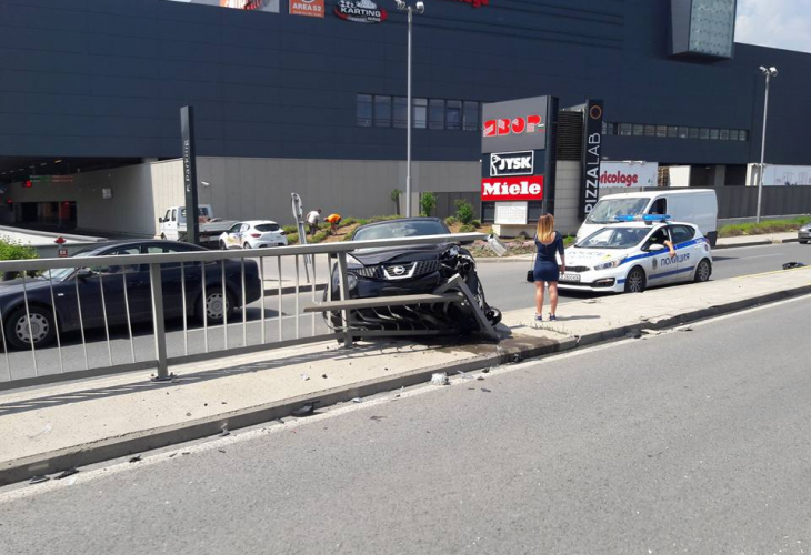 Зрелищна катастрофа е станала днес на Околовръстното шосе в София