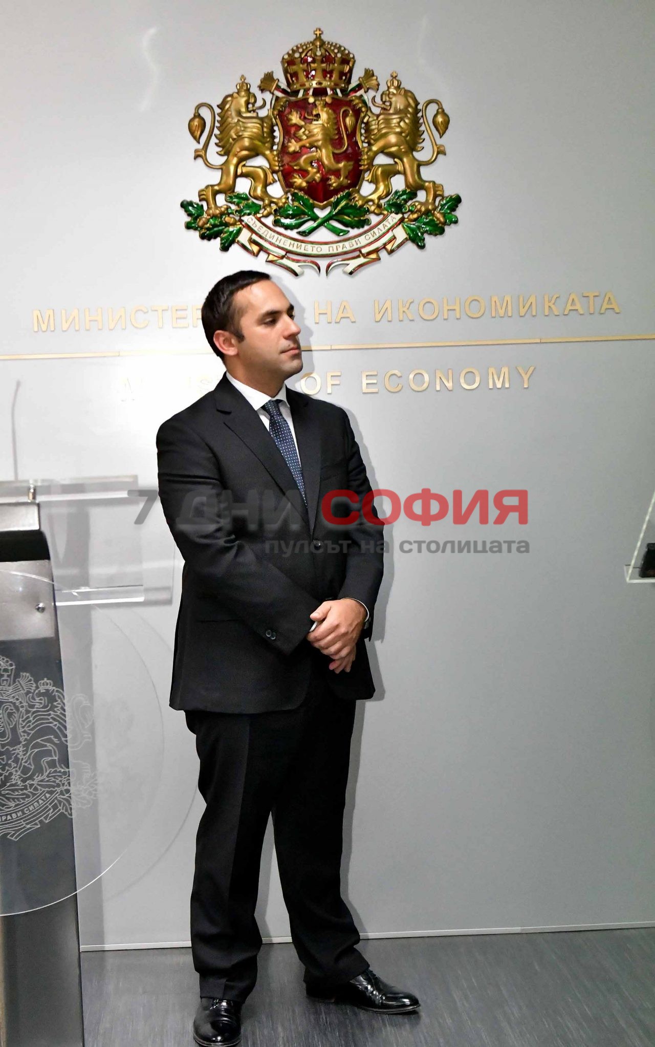 Министър-Емил-Караниколов-2-1280x2045.jpg