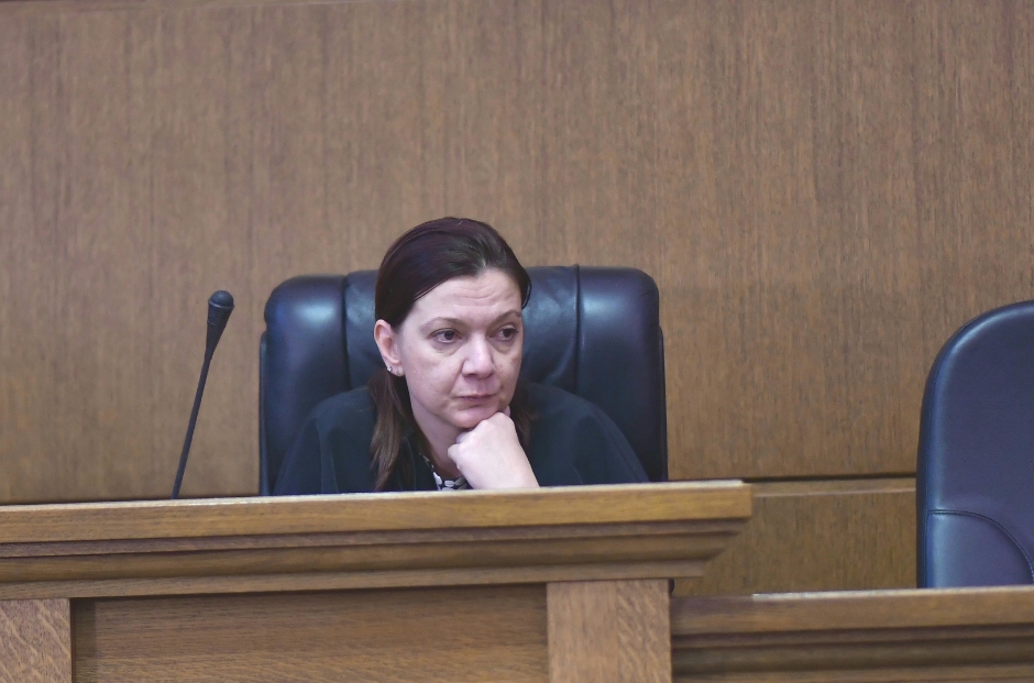 Съдия по делото Нинова Борисов