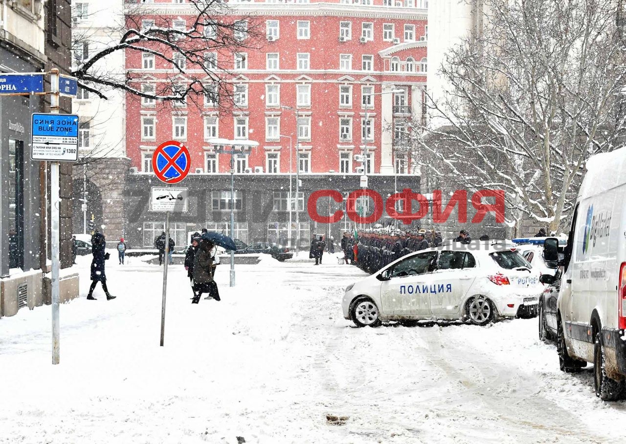 Сняг София Зима (3) полиция