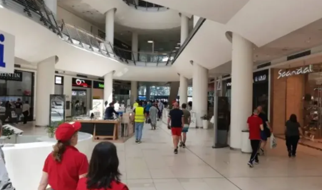 евакуация софия мол