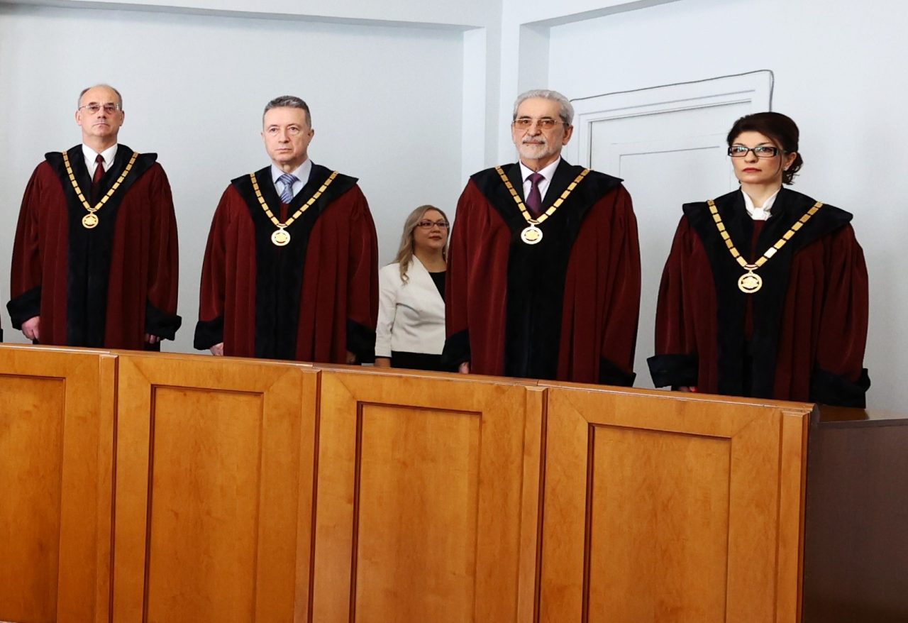 Конституционен съд - нови съдии - клетва